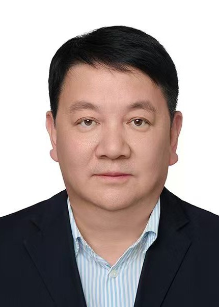 王霖